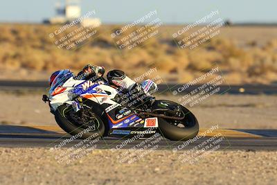 media/Nov-17-2024-CVMA (Sun) [[1fec520723]]/Race 18-Supersport Middleweight/